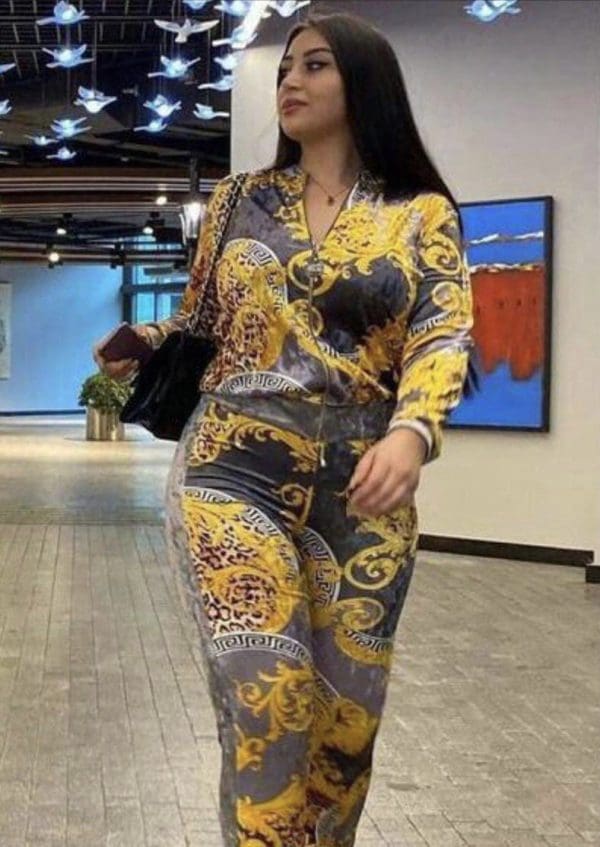 Women 2 PCs Smooth Velvet Outfit Set Front Zip Up Formal Wear Special Occasion Tracksuit (Size 3/46) - Image 2