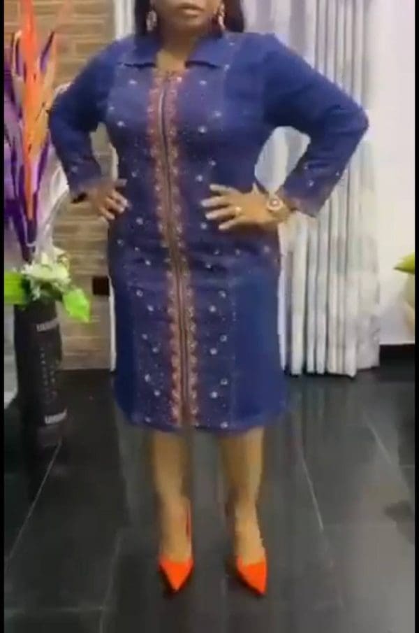 Women 1 PC Denim Blue Jean Dress With Front Glittering Stones Design Front Zip Up & Two Front Pockets Causal/Formal Wear Size 58 - Image 4