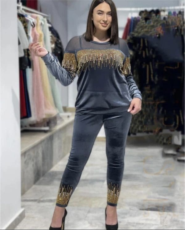 2 PCs Women Long Sleeve Classy Sexy Outfit Set Soft Velvet Beaded Diamond Tassel Tracksuit Wine - Image 5