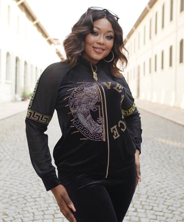 Women 2 PCs Outfit Set Soft Velvet Formal/Casual Wear Tracksuit With Bold Design Green & Wine - Image 20