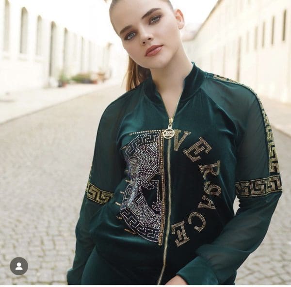 Women 2 PCs Outfit Set Soft Velvet Formal/Casual Wear Tracksuit With Bold Design Green & Wine - Image 13